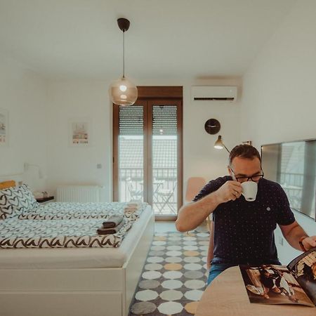 Studio Apartman Centar Ðakovo 外观 照片