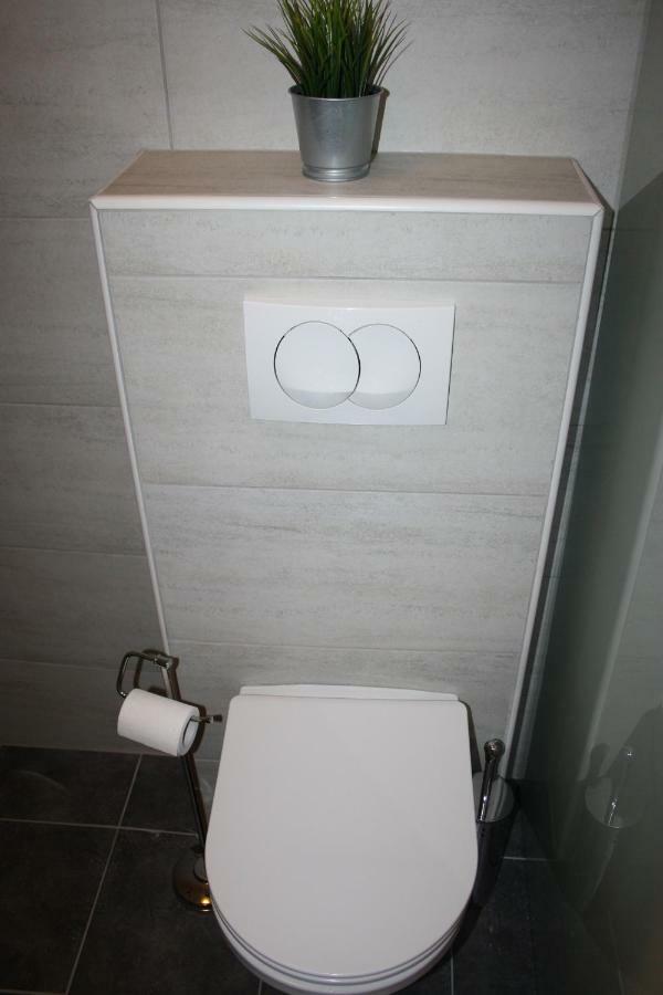 Studio Apartman Centar Ðakovo 外观 照片